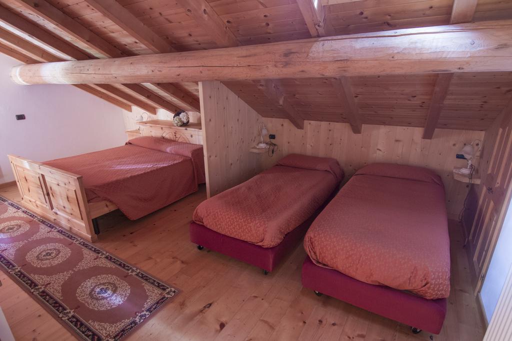 Agriturismo Raethia Isolaccia Extérieur photo